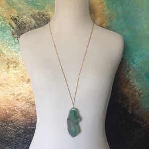 Green agate slice pendant long necklace